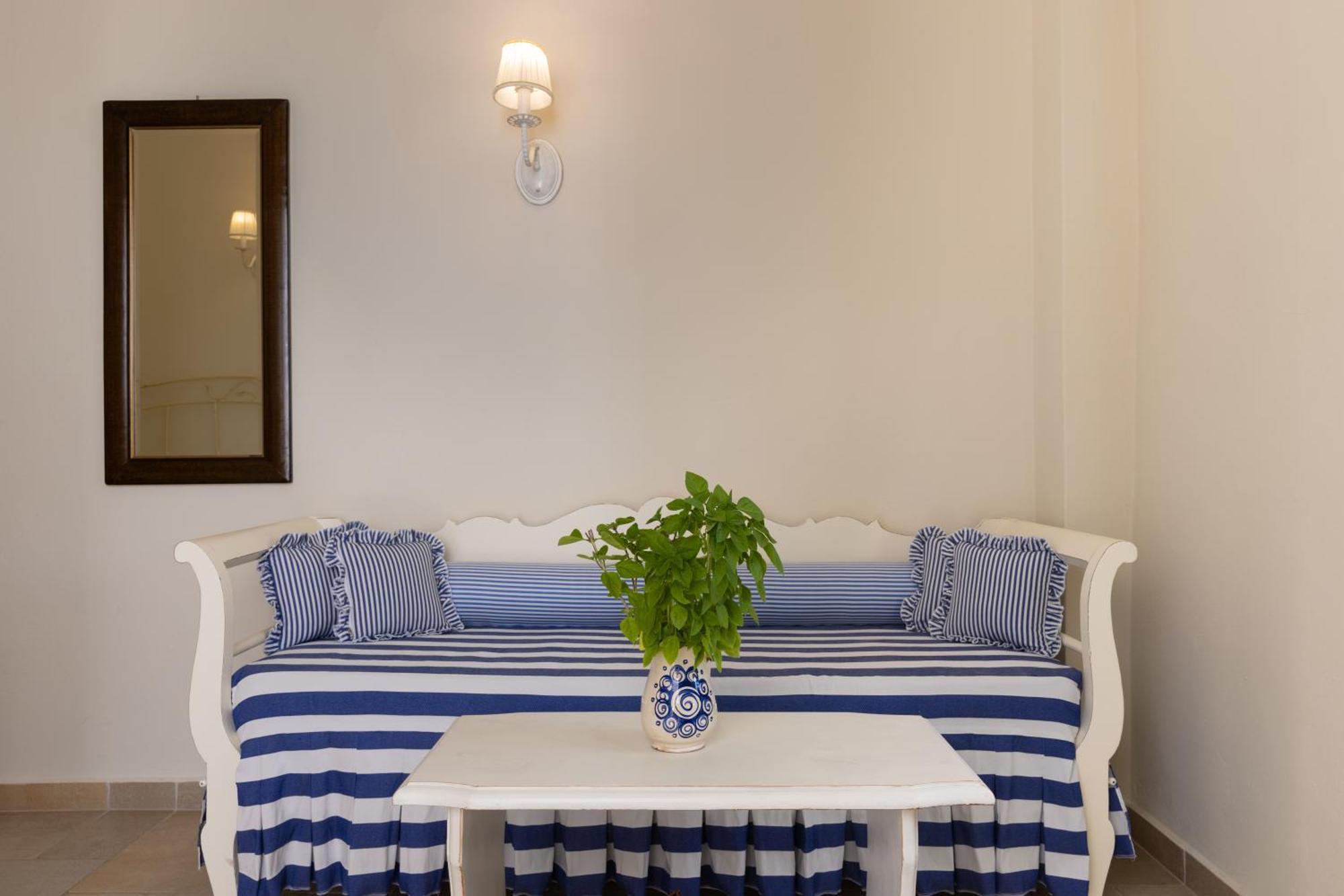Monachofolitses Bed and Breakfast Κίμωλος Εξωτερικό φωτογραφία
