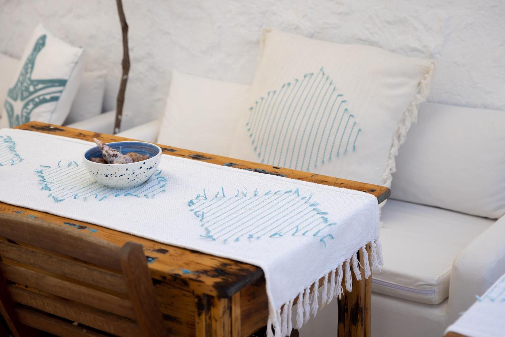 Monachofolitses Bed and Breakfast Κίμωλος Εξωτερικό φωτογραφία